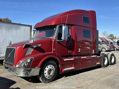 2018 Volvo VNL64T780 T/A Sleeper Semi Truck Tractor D13 Diesel bidadoo -Repair