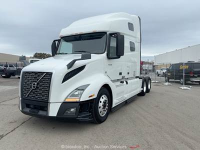 2022 Volvo VNL760 T/A Semi Truck Tractor Sleeper Cab A/T D13 455 bidadoo