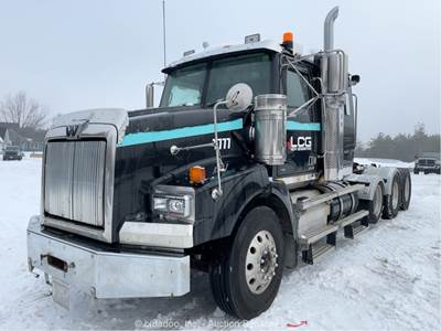 2015 Western Star 4900SB Tri-Axle Sleeper Truck Tractor Detroit Wet Kit bidadoo