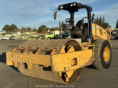 2013 Caterpillar CS56B 84" Smooth Single Drum Vibratory Roller Compactor bidadoo