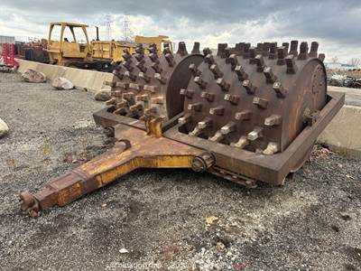 Custombuilt 10' Double-Drum Fillable Padfoot Towable Compactor bidadoo