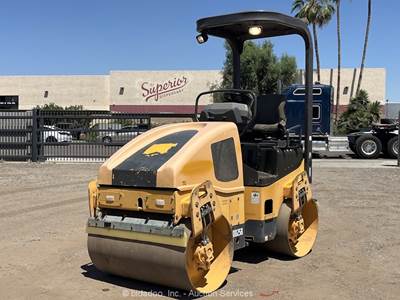 2016 Volvo DD25B Smooth Double Drum Vibratory Ride On Roller Compactor bidadoo