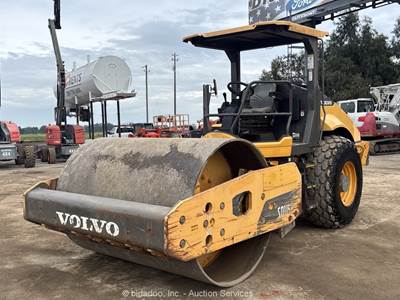 2016 Volvo SD115B 84" Smooth Drum Vibratory Ride On Roller Compactor bidadoo