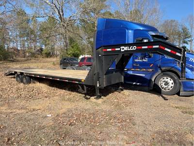 2025 Delco FD30RA2ES5K 30' Flatbed Gooseneck Equipment Trailer T/A Ramps bidadoo
