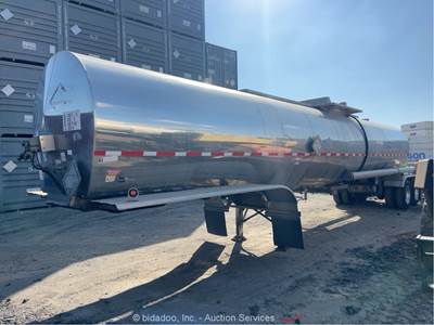 2016 Heil T/A 7,000 Gallon Stainless Tanker Semi Tractor Truck Trailer bidadoo