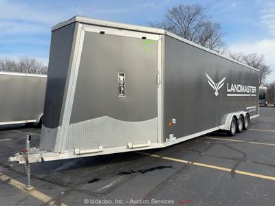 2022 Neo 29' Tri/A V-Nose Enclosed Snowmobile Sled Cargo Box Trailer bidadoo
