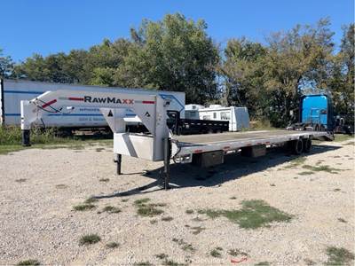 2025 RawMaxx 40' Gooseneck Deckover Flatbed Ramp Deck Equipment Trailer bidadoo