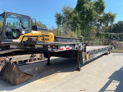 2018 Trail King TK80HT T/A Hydraulic Folding Dove Tail Equipment Trailer bidadoo