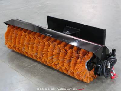 GIYI GY-SE61 61" Angle Broom Sweeper Hyd Skid Steer Attachment bidadoo -New