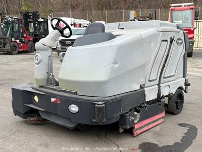 2015 Advance SC8000 60" LPG Ride-On Floor Sweeper Scrubber bidadoo -Repair
