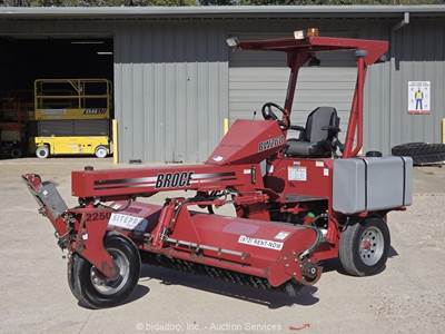 2021 Broce BW-260 96'' Ride-On Towable Broom Street Sweeper Kubota bidadoo