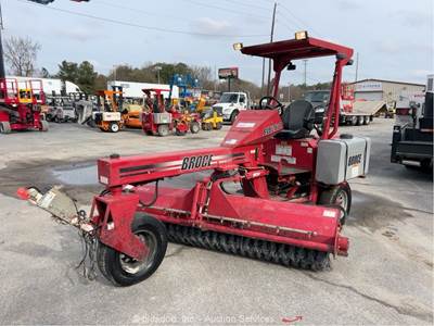 2021 Broce BW260 8' Ride-On Towable Broom Street Sweeper Kubota Diesel bidadoo