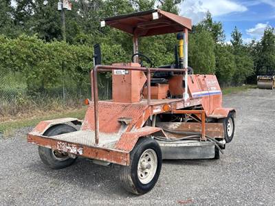 2008 Broce CR 350 8' Ride-On Broom Street Sweeper Caterpillar Diesel bidadoo