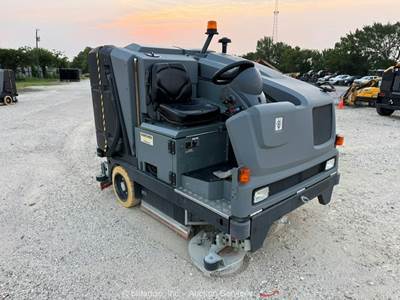 2021 Karcher B 300 I 44" Ride-On Sweeper Warehouse Floor Scrubber LPG bidadoo