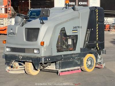 2019 Karcher B300 44" Ride-On Sweeper Scrubber Warehouse Floor LPG bidadoo