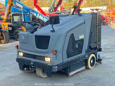 2021 Karcher B300 44" Ride-On Sweeper Warehouse Floor Scrubber LPG bidadoo