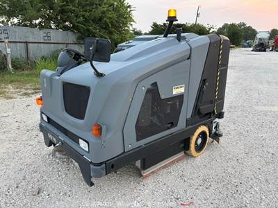 2021 Karcher B300 44" Ride-On Sweeper Warehouse Floor Scrubber Brush LPG bidadoo