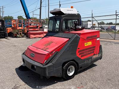 2022 Powerboss 10XT3DSL 72" Industrial Ride-On Broom Sweeper Cab Kubota bidadoo