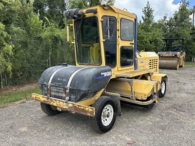 2014 Superior DT80-J 96" Ride-On Broom Street Sweeper John Deere Diesel bidadoo