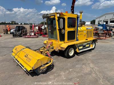 2016 Superior SM80J 96” Ride-On Broom Street Sweeper John Deere A/C Cab bidadoo