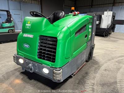 2018 Tennant M20 56" Ride-On Industrial Sweeper/Scrubber PSI 2.0L DF bidadoo