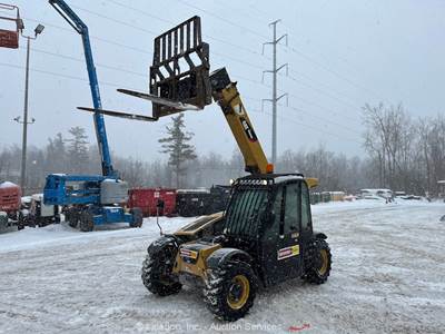 2018 Caterpillar TH255C 18' 5.5K Telescopic Reach Forklift Telehandler bidadoo