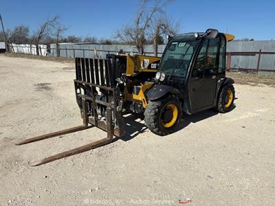 2019 Caterpillar TH255C 18' 4'' 5,500 lbs Telescopic Reach Cab -Parts/Repair