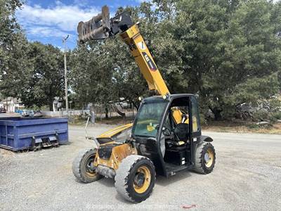 2020 Caterpillar TH255C 5.5K Telescopic Reach Forklift LIft Telehandler bidadoo