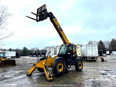 2018 Caterpillar TH514D 45' Telescopic Reach Forklift Telehandler bidadoo