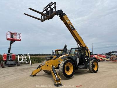 2019 Caterpillar TL642D 42’ 6.5K Telescopic Reach Forklift Telehandler bidadoo