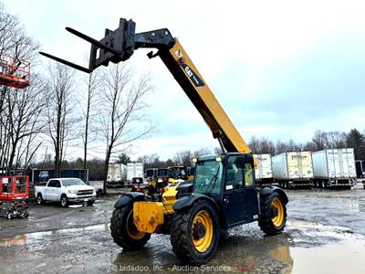 2012 Caterpillar TL943C 43' 9K Telescopic Reach Forklift Telehandler bidadoo