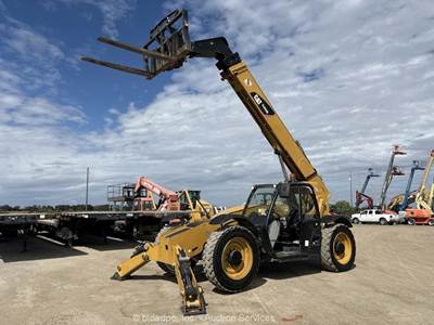 2016 Caterpillar TL943D 43’ 9K Telescopic Reach Forklift Telehandler Aux bidadoo
