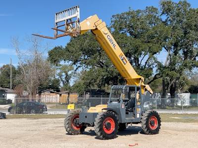 2018 Gehl RS8-42 42' 8,000 lbs. Telescopic Reach Forklift Telehandler 8K bidadoo