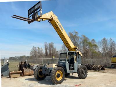 2017 Gehl RS8-42 42' 8,000 lbs Telescopic Reach Forklift Telehandler 8K bidadoo