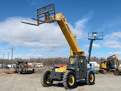 2018 Gehl RS8-42 42' 8,000 lbs Telescopic Reach Forklift Cab Telehandler bidadoo