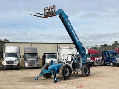 2007 Genie GTH-1056 56' 10,000 lbs Telescopic Reach Forklift Telehandler bidadoo