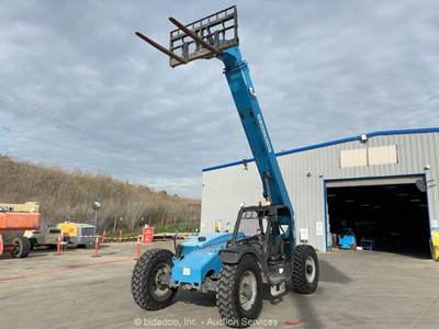 2014 Genie GTH-844 44' 8000 lbs Telescopic Reach Forklift Telehandler bidadoo