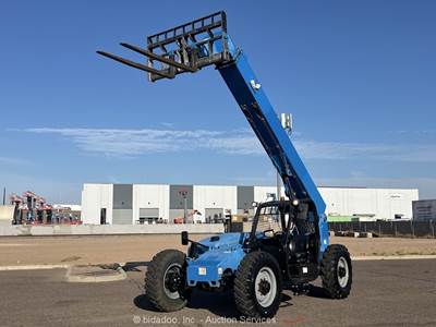 2015 Genie GTH844 44' 8,000 lbs  Telescopic Reach Forklift Telehandler bidadoo