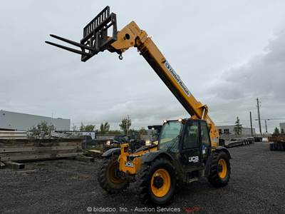 2018 JCB 509-42 42' 9,000 lbs Telescopic Reach Forklift Cab Telehandler bidadoo