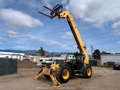2017 JCB 510-56 56' 10,000 lbs Telescopic Reach Forklift Telehandler bidadoo