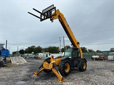 2017 JCB 510-56 56’ 10,000 lbs Telescopic Reach Forklift Cab Telehandler bidadoo