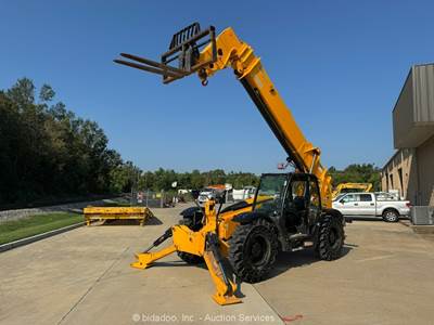 2023 JCB 512-56 56' 12,000 lbs Telescopic Reach Forklift Cab Telehandler bidadoo