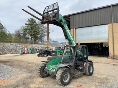 2016 JCB 525-60 5,500 Lbs. Telescopic Reach Forklift Telehandler Aux Hyd bidadoo