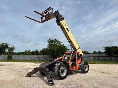 2018 JLG 1055 55' 10K 4WD Telescopic Reach Forklift Telehandler Aux Hyd bidadoo