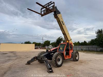 2018 JLG 1055 55' 10K 4WD Telescopic Reach Forklift Telehandler Aux Hyd bidadoo