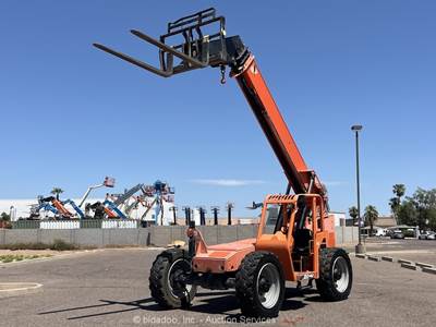2017 JLG 8042 42' 8K Telescopic Reach Forklift Telehandler Aux Hyd bidadoo