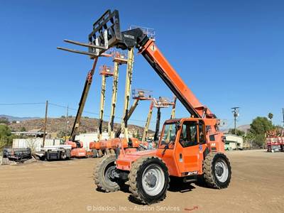 2017 JLG 8042 42' 8,000 lb Telescopic Reach Forklift Cab Telehandler Aux bidadoo