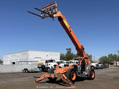 2020 Xtreme XR1255 55' 12,000 lbs Telescopic Reach Forklift Telehandler bidadoo
