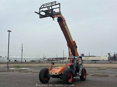 2014 Xtreme XR842 42'  8,000 lbs  Telescopic Reach Forklift Telehandler bidadoo