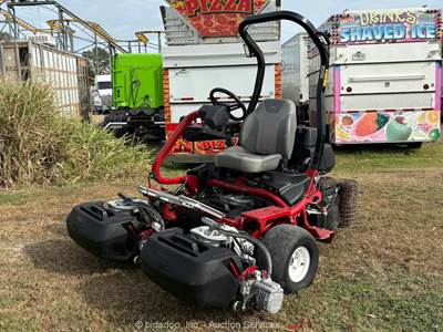 2021 Toro Greensmaster TriFlex 3320 Ride-On Grounds Golf Course Mower bidadoo